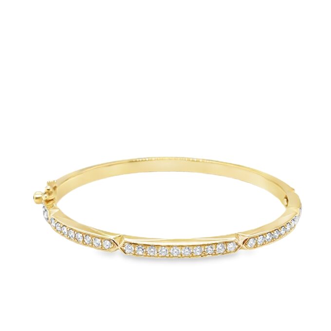 18ct Yellow Gold oval hinged bangle diamond set 35=1.35ct 54x50mm inner