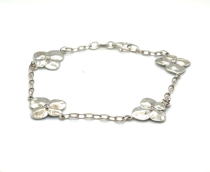 150th hydrangea sterling silver bracelet with 4 diamond set petals and 19cm oval trace link